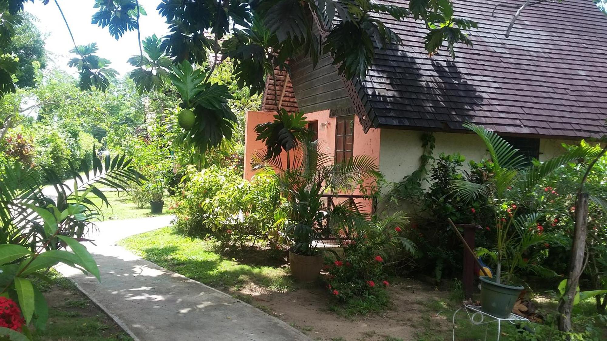 Firefly Beach Cottages Negril Zewnętrze zdjęcie