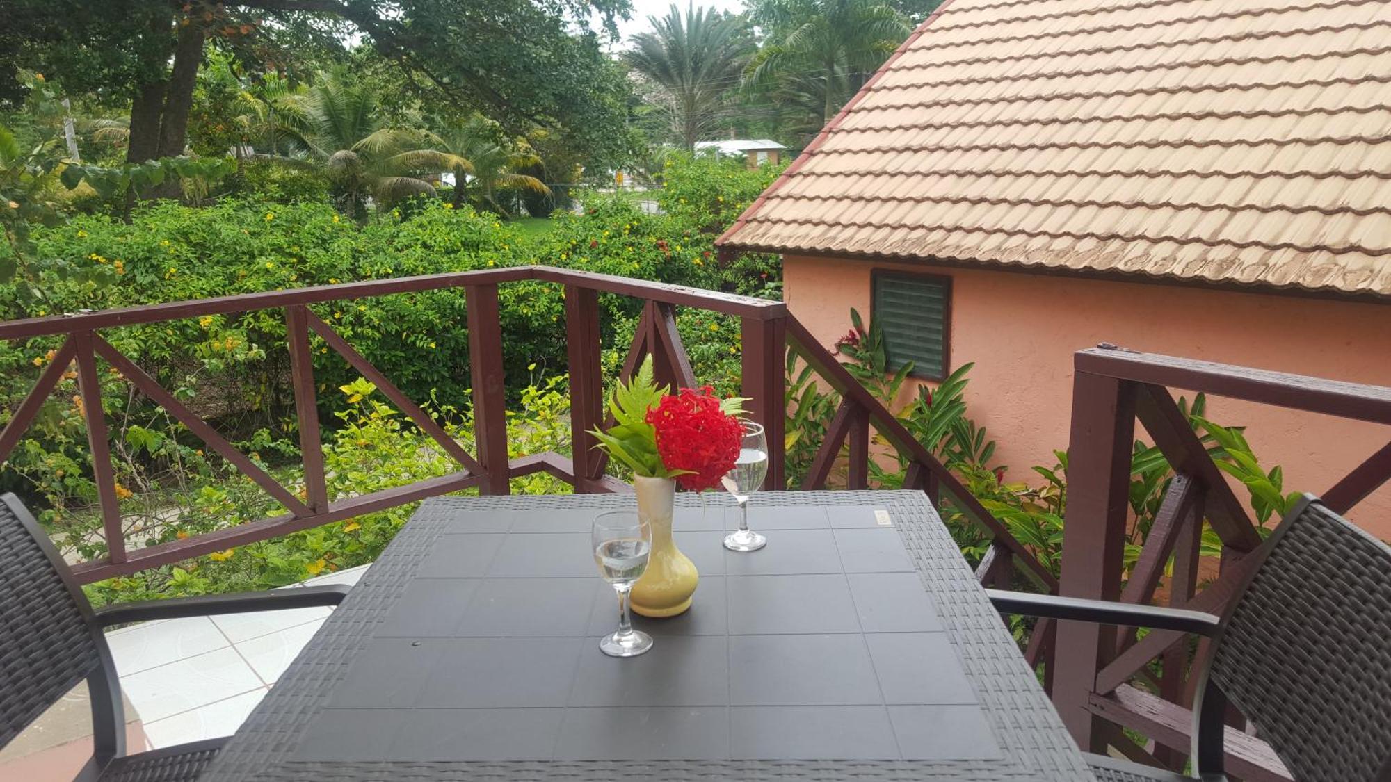 Firefly Beach Cottages Negril Zewnętrze zdjęcie