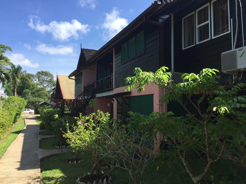 Firefly Beach Cottages Negril Zewnętrze zdjęcie