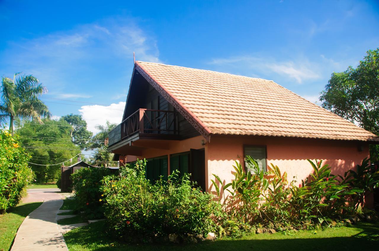 Firefly Beach Cottages Negril Zewnętrze zdjęcie